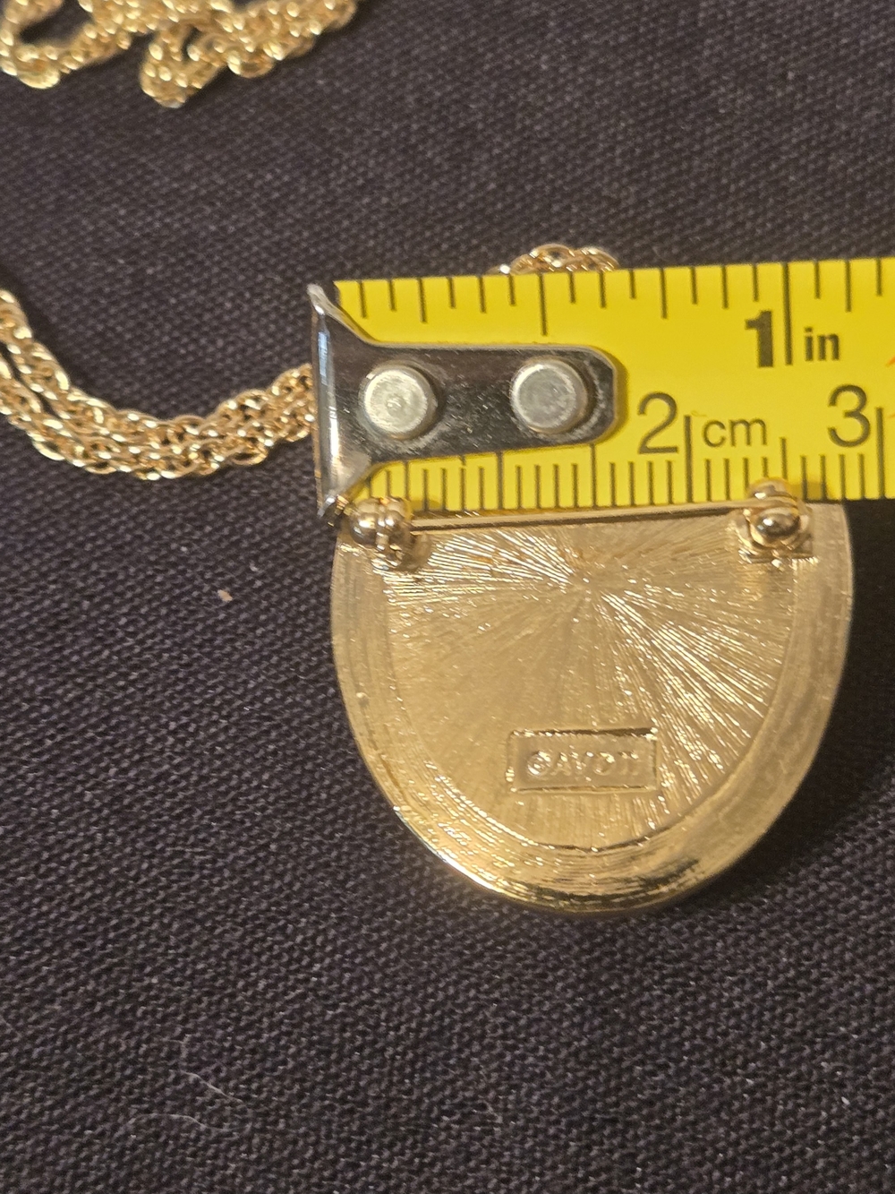 Vintage Cameo Necklace, brooch. 24" Chain - Picture 6 of 9